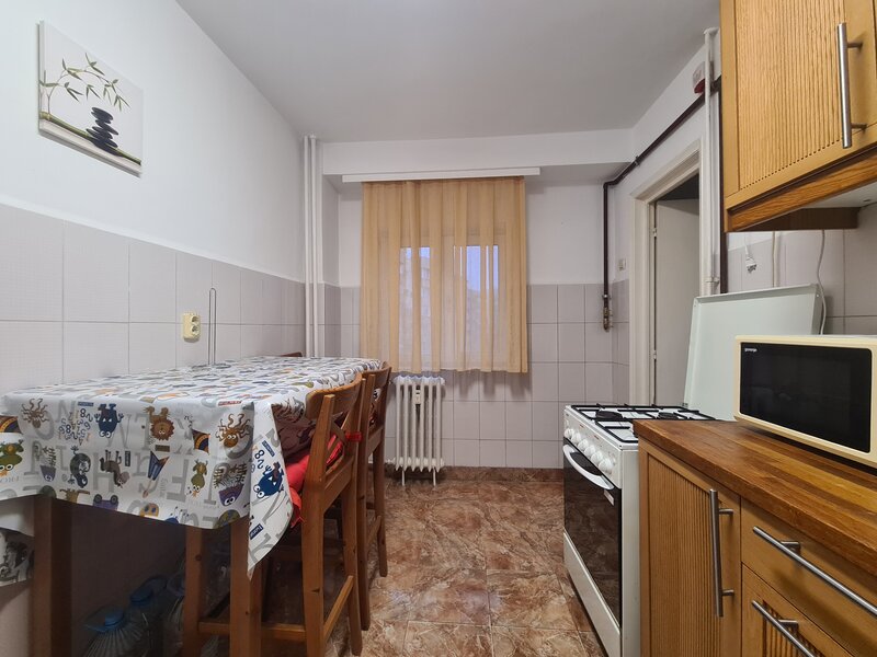 Decebal, garsoniera 2 min. M Muncii, DB1475,